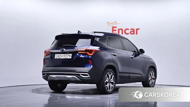 Kia Seltos id 4424448 из Кореи 12