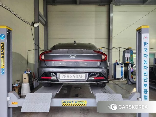 Hyundai Sonata (DN8) 2022 Серый из Кореи, фото 2