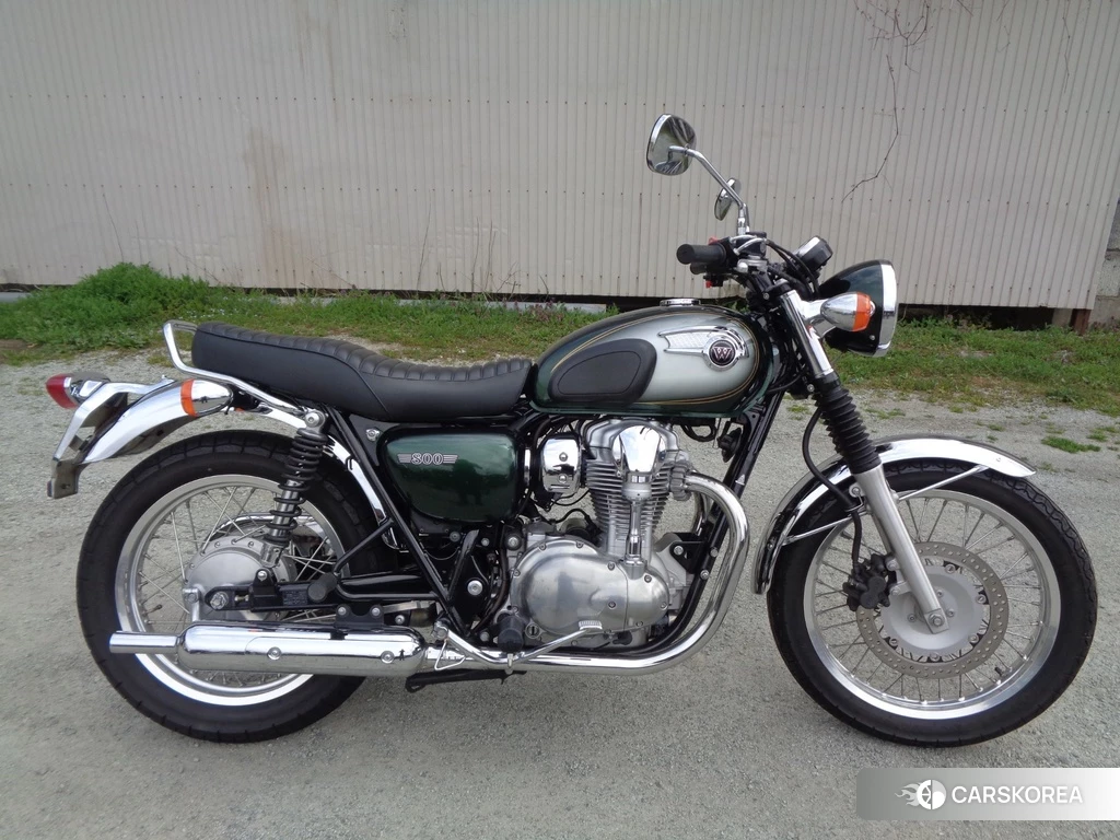 Проданный Kawasaki W800 2011 из Японии, фото 2