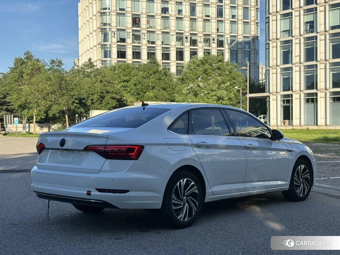 Volkswagen Sagitar 2021 Белый из Китая, фото 2