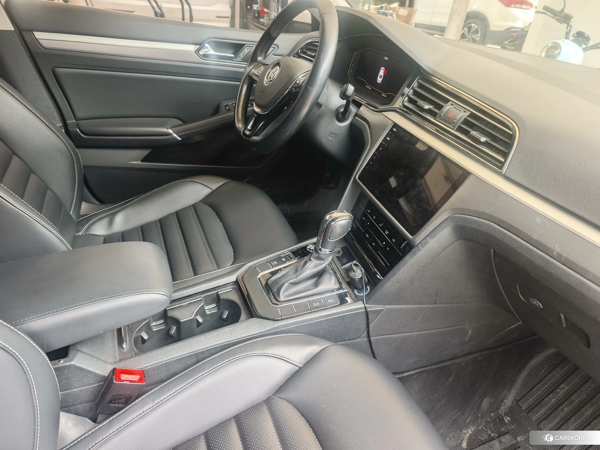 Volkswagen Lingdu 2020 Белый из Китая, фото 3