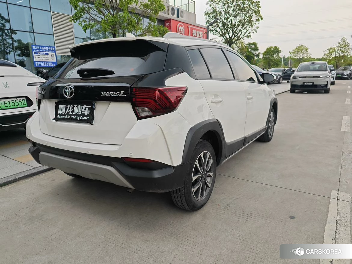 Toyota Yaris L id 4514018 из Китая 12