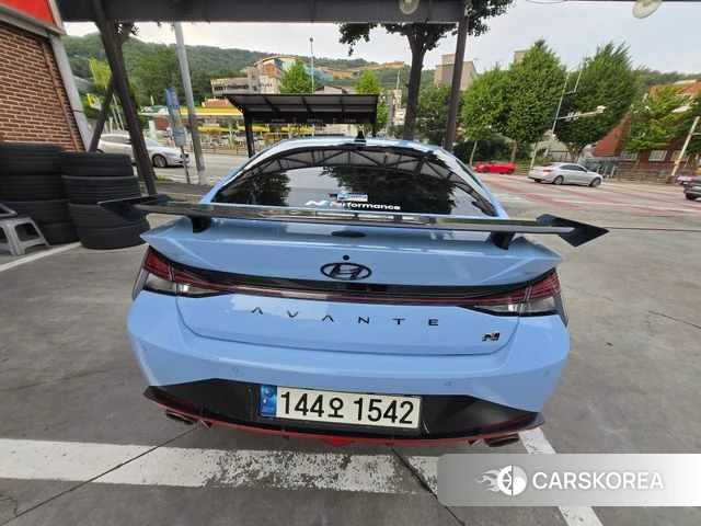 Hyundai Avante (CN7) 2021 Светло-серебряный цвет из Кореи, фото 3