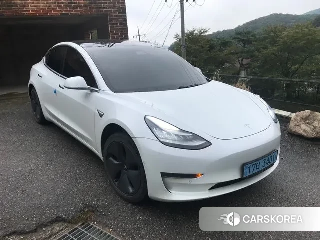 Tesla Model 3 2020 Белый из Кореи, фото 2