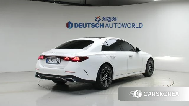 Mercedes-Benz E-Class W214 id 4700452 из Кореи 12