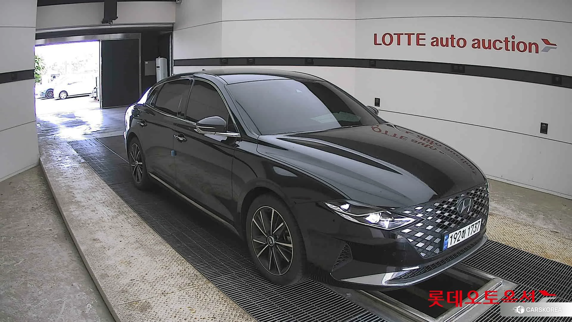 Hyundai Grandeur id 4347313 из Кореи 12