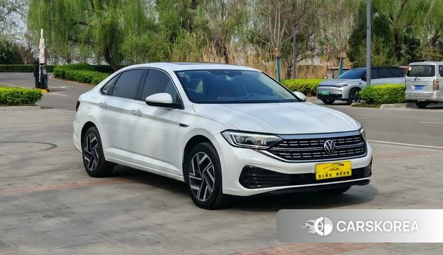 Volkswagen Sagitar 2023 Белый из Китая, фото 2