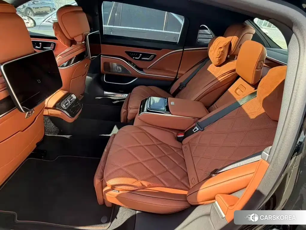 Mercedes-Benz Maybach S-Class 2026 Черный из Китая, фото 2