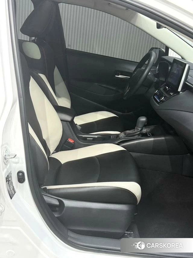 Toyota Corolla id 4278159 из Китая 12