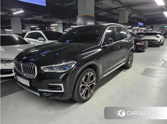 BMW X5 (G05) 2023 Черный из Кореи, фото 2