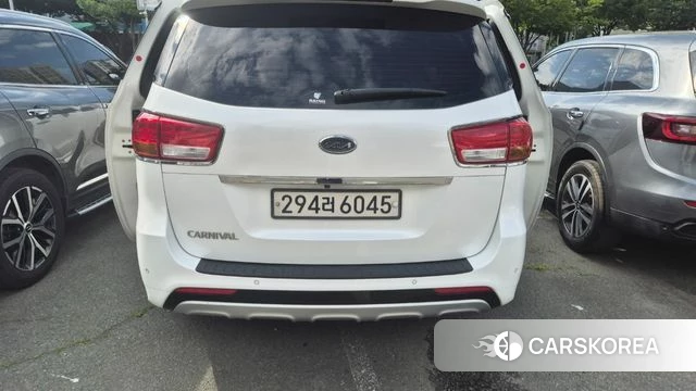 Kia All New Carnival id 4552128 из Кореи 12