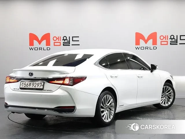 Lexus ES300h 7th generation id 3735939 из Кореи 12