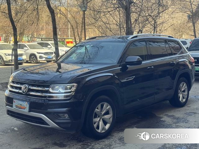 Volkswagen Tourang 2019 Черный из Китая, фото 5
