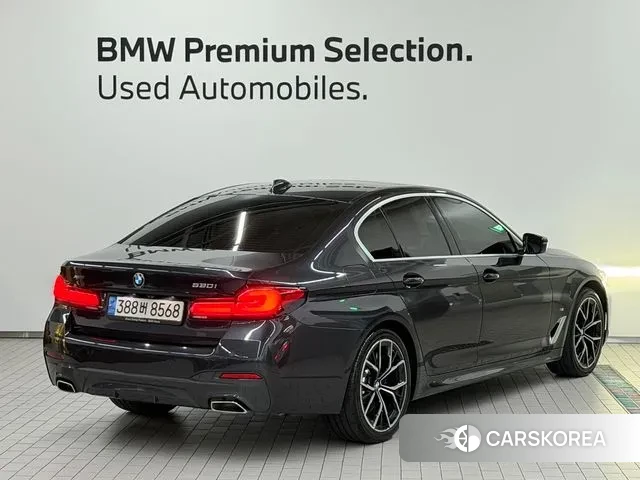 BMW 5 Series (G30) id 3487591 из Кореи 11