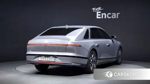 Hyundai Grandeur (GN7) id 3168723 из Кореи 12