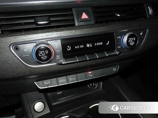 Audi A4 (B9) 2018 Черный из Кореи, фото 2