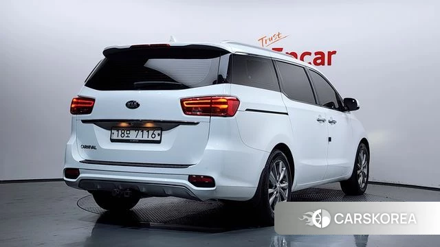 Kia The New Carnival id 4203910 из Кореи 12