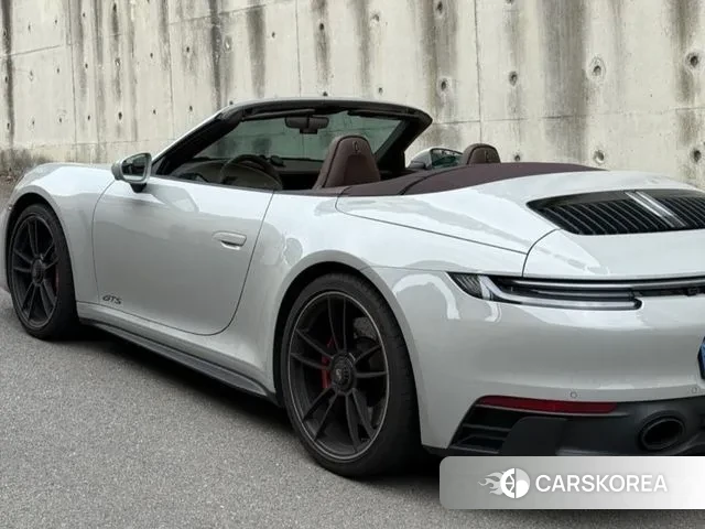 Porsche 911(992) 2024 Цвет галактики из Кореи, фото 4