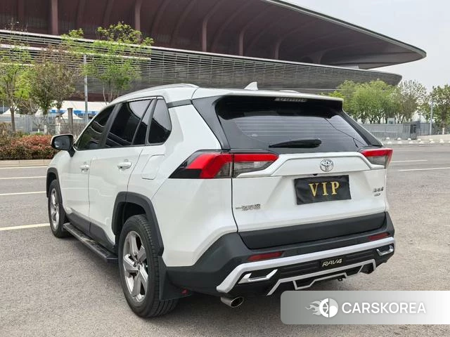 Toyota RAV4 Rongfang 2021 Белый из Китая, фото 2