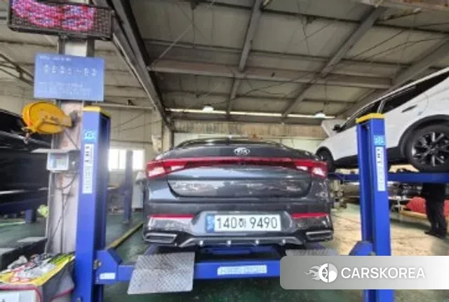 Kia K5 3rd generation 2021 Серый из Кореи, фото 2