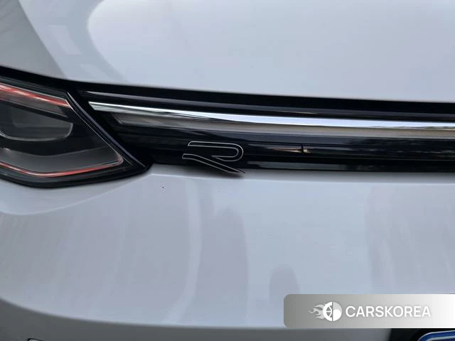 Volkswagen Golf id 4263063 из Китая 9