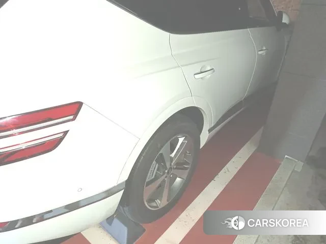 Genesis GV80 2023 Белый из Кореи, фото 3