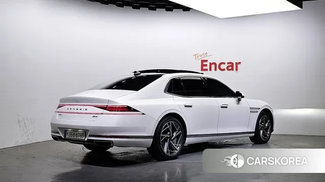 Genesis G90 (RS4) id 3246992 из Кореи 12