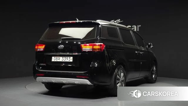 Kia All New Carnival id 4269567 из Кореи 12