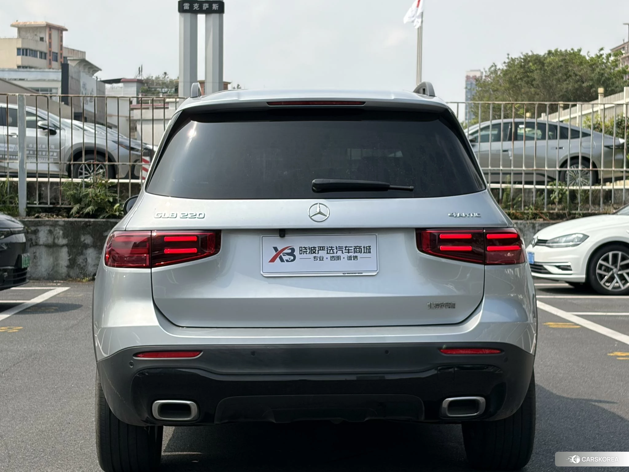 Mercedes-Benz GLB 2024 Серебристо-серый из Китая, фото 2