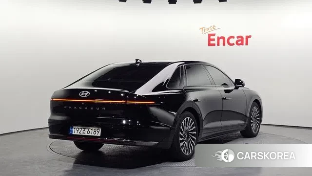 Hyundai Grandeur (GN7) id 3751963 из Кореи 12