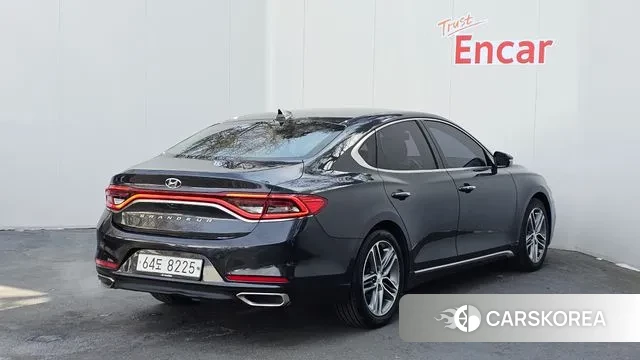 Hyundai Grandeur IG id 3641653 из Кореи 12