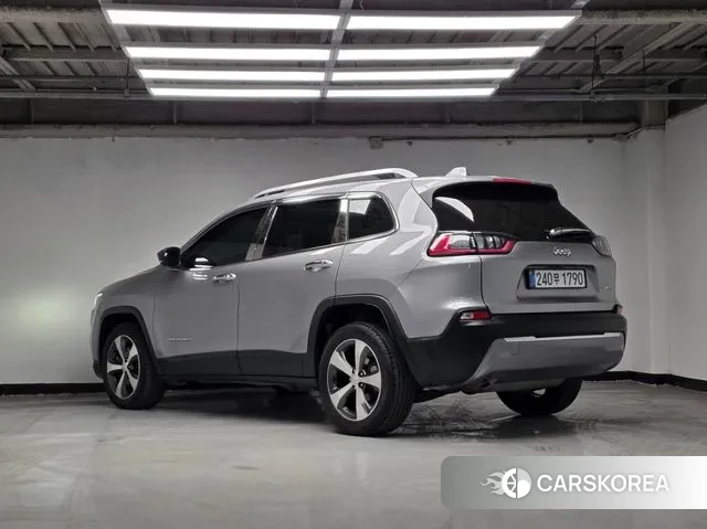 Jeep Cherokee (KL) id 3438534 из Кореи 12