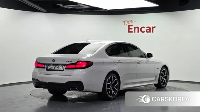 BMW 5 Series (G30) id 4736198 из Кореи 12