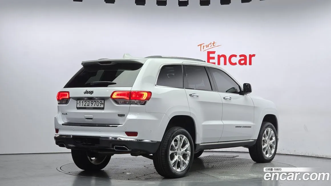 Jeep Grand Cherokee id 2064066 из Кореи 12