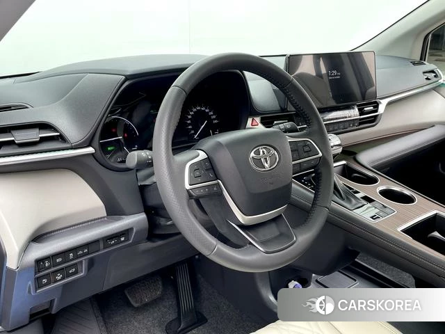 Toyota Saina id 4266024 из Китая 12