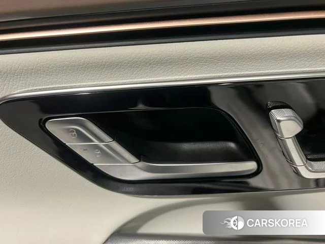 Mercedes-Benz EQE SUV id 4257757 из Китая 12
