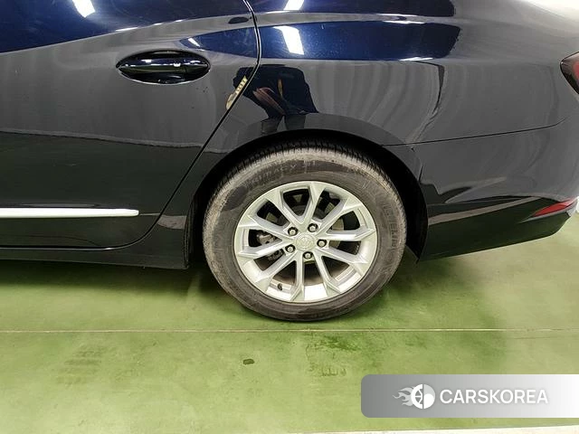 Buick Lacrosse id 4219628 из Китая 12