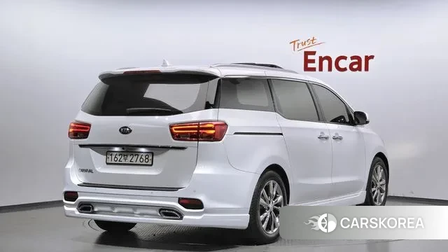 Kia The New Carnival id 3514930 из Кореи 12