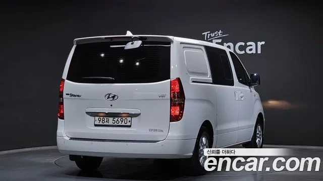 Hyundai The New Grand Starex id 2917493 из Кореи 12