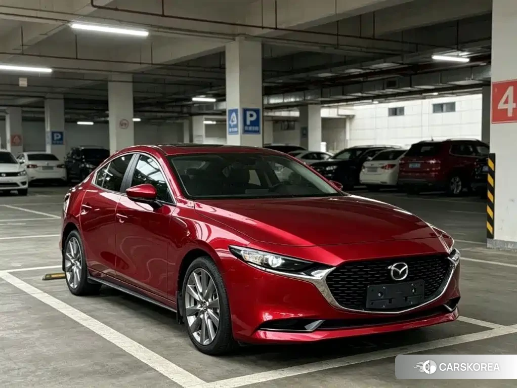 Mazda 3 2024 Red/purple из Китая, фото 2