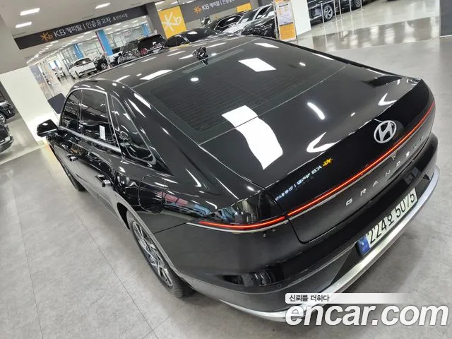 Hyundai Grandeur Hybrid (GN7) id 2684015 из Кореи 12