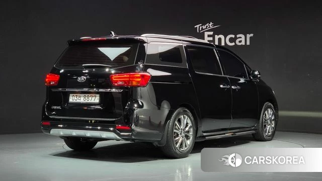 Kia The New Carnival id 4732840 из Кореи 12