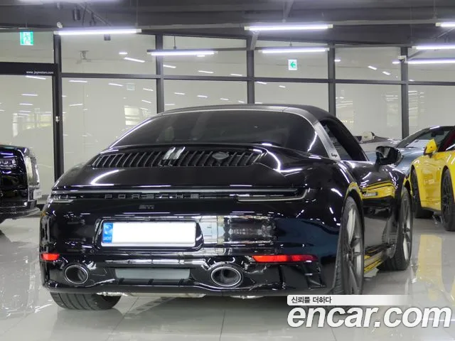 Porsche 911(992) id 2439072 из Кореи 11