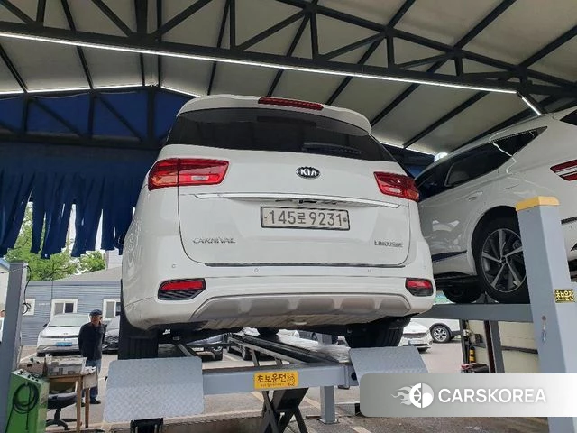 Kia The New Carnival 2019 Белый из Кореи, фото 2