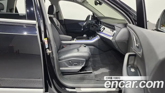 Audi Q7 (4M) id 2729914 из Кореи 12