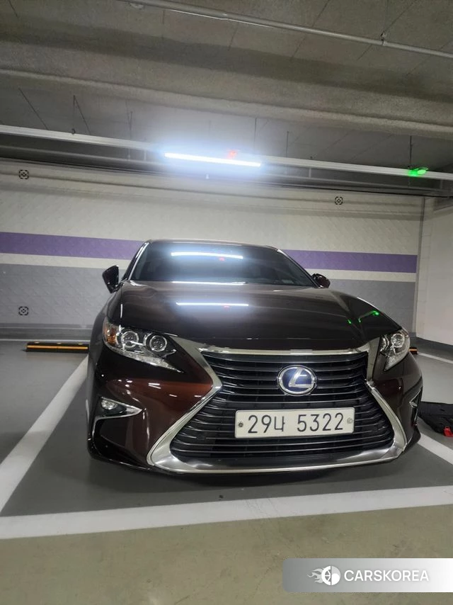 Lexus New ES300h 2018 Коричневый из Кореи, фото 3