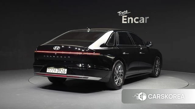 Hyundai Grandeur (GN7) id 3817759 из Кореи 12