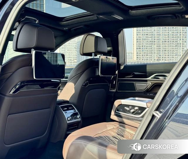 BMW 7 series 2020 Черный из Китая, фото 4