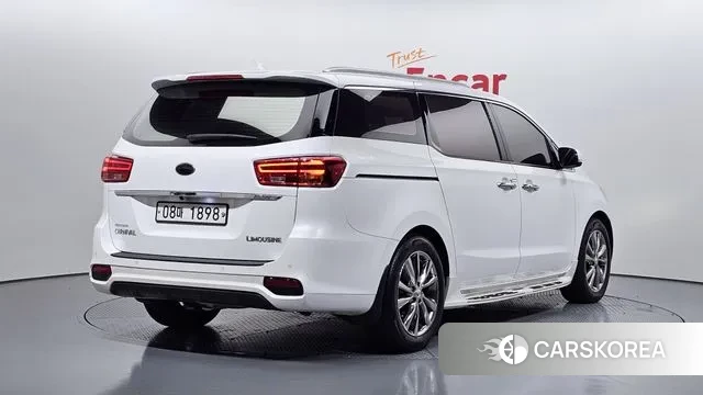 Kia The New Carnival id 3319440 из Кореи 12