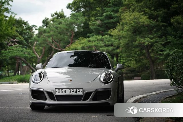 Porsche 911(992) id 4581897 из Кореи 8